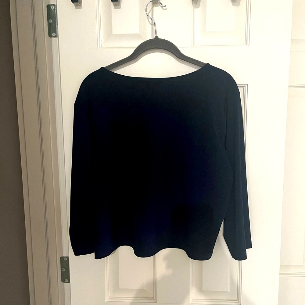 Sympli dark blue crop shirt bought new in 2023. Size 8.